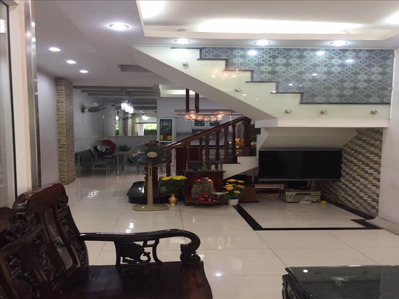 Nhà MT Lê Niệm 4x18m. 1 trệt 1 lửng 3 lầu sân thượng bán gấp 7 tỷ 750 triệu Nhà MT Lê Niệm 4x18m. 1 trệt 1 lửng 3 lầu sân thượng bán gấp 7 tỷ 750 triệu