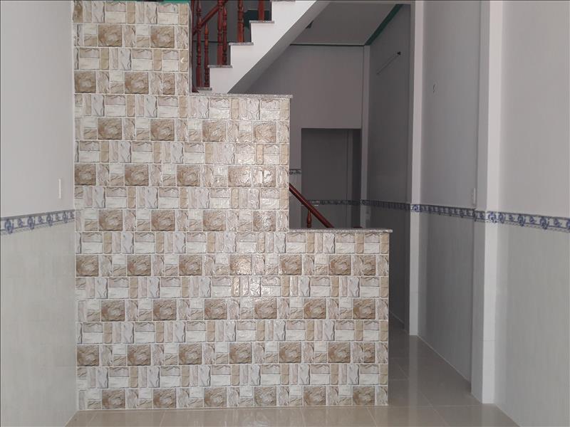 Bán nhà 1 trệt 1 lầu 4x6.5 giá 900 triệu giấy tay vi bằng hẻm 4 bê tông Vĩnh Lộc B, Bình Chánh