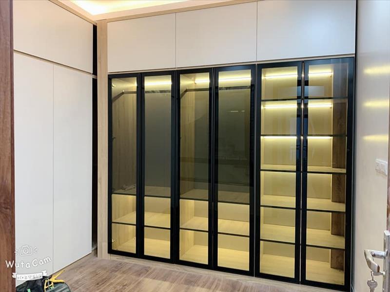 Nhà cạnh công viên Cầu Giấy đường Dịch Vọng, DT 36m25T, giá 51 tỷ Nhà cạnh công viên Cầu Giấy đường Dịch Vọng, DT 36m25T, giá 51 tỷ