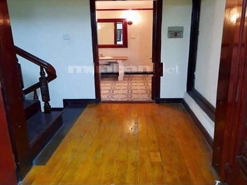 Siêu Phẩm Nhà ô tô tránh, Kinh doanh đỉnh, ở Dịch Vọng chỉ với 7 tỷ Siêu Phẩm Nhà ô tô tránh, Kinh doanh đỉnh, ở Dịch Vọng chỉ với 7 tỷ