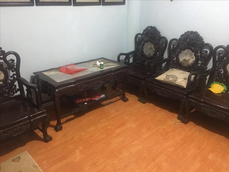 TRẦN VỸ PHÂN LÔ Ô TÔ CHẠY VÒNG QUANH TRẦN VỸ PHÂN LÔ Ô TÔ CHẠY VÒNG QUANH