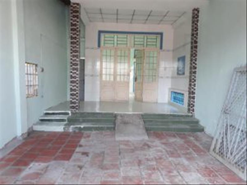 Chính chủ bán gấp nhà vị trí đẹp Chính chủ bán gấp nhà vị trí đẹp