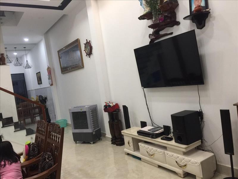 Chính chủ bán nhà hẻm 1 quận Tân Phú, Kênh Tân Hoá, 46m2, 52 tỷ Chính chủ bán nhà hẻm 1 quận Tân Phú, Kênh Tân Hoá, 46m2, 52 tỷ