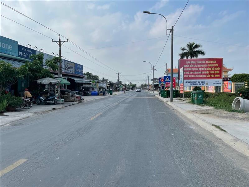 Chính chủ cần tiền nên bán gấp miếng đất gần UBND xã Vĩnh Lộc B,H Bình Chánh giá 415 triệu