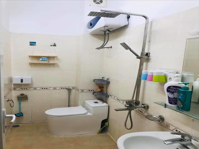 3,8 TỶ CÓ NGAY NHÀ LẠC LONG QUÂN 5T 42M2 3,8 TỶ CÓ NGAY NHÀ LẠC LONG QUÂN 5T 42M2