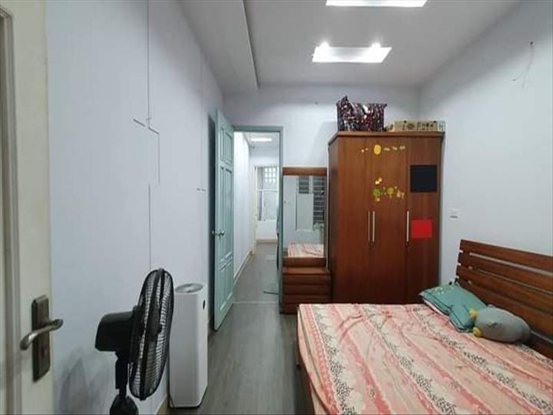 Chỉ nhỉnh 5 tỷ có nhà phân lô ở Hoàng Quốc Việt, 5 tầng, 46m2, 0939286833 Chỉ nhỉnh 5 tỷ có nhà phân lô ở Hoàng Quốc Việt, 5 tầng, 46m2, 0939286833