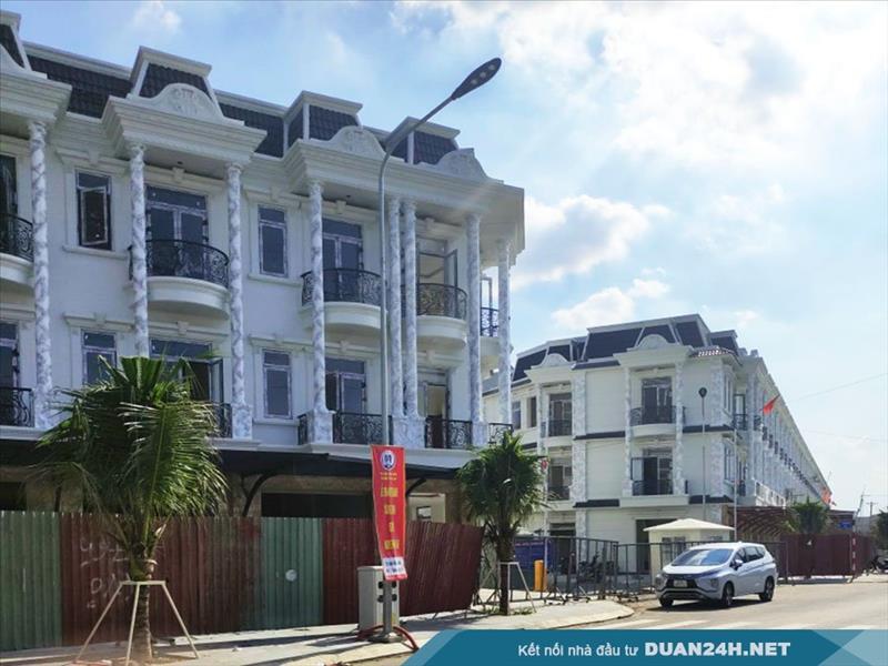 BÁN NHÀ PHỐ LIÊN KẾ 1,5 TỶ Ở DĨ AN, BÌNH DƯƠNG BÁN NHÀ PHỐ LIÊN KẾ 1,5 TỶ Ở DĨ AN, BÌNH DƯƠNG