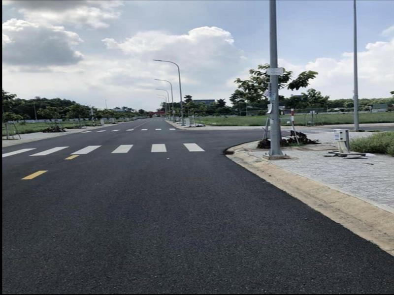 CHÍNH CHỦ GỬI LÔ ĐẤT CẦN BÁN TẠI TỈNH BÌNH DƯƠNG CHÍNH CHỦ GỬI LÔ ĐẤT CẦN BÁN TẠI TỈNH BÌNH DƯƠNG