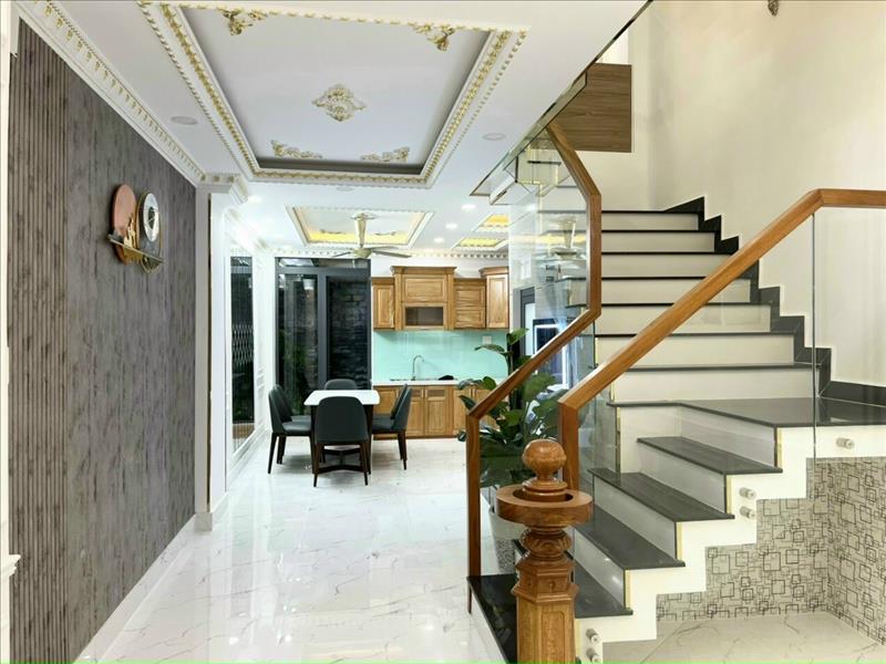 Bán nhà 4 lầu khu dân cư CENTRAL HOME , đường 11 trường thọ , giá 85 tỷ