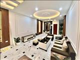 Bán nhà mặt phố Hà Cầu 50m, 5 tầng, nhà đẹp lung linh, kinh doanh sầm uất ngày đêm, nhỉnh 8 tỷ